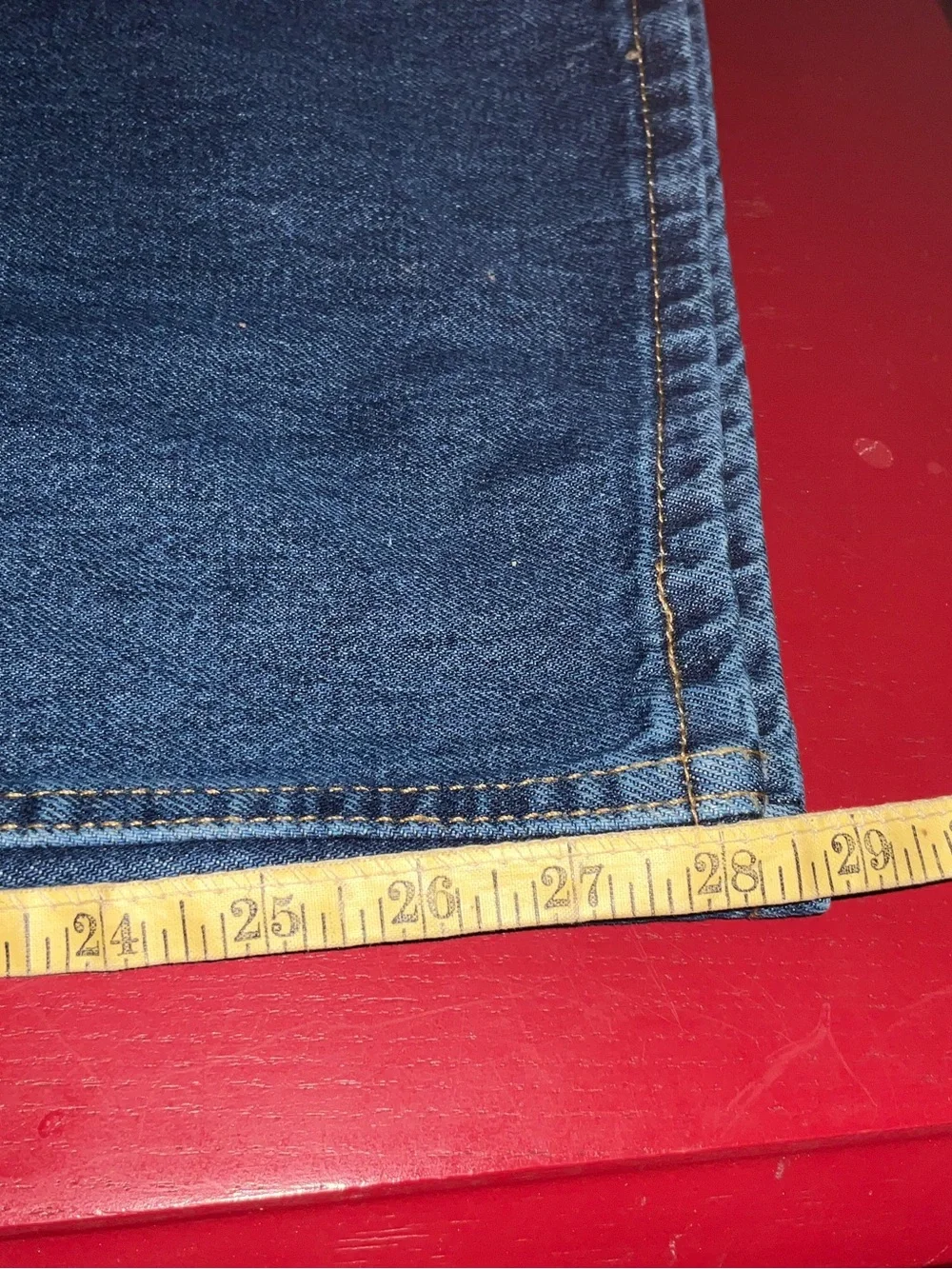 Levis guc